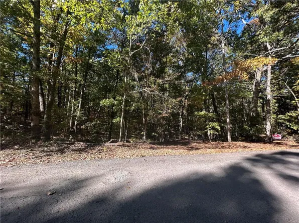 64 Garden Ln, Dawsonville, GA 30534
