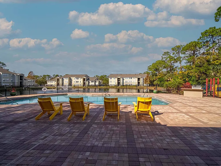Coastline Cove Apartment Homes — Photo 30
