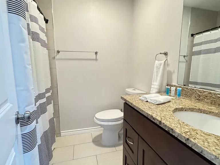 Topaz Ln — Photo 18