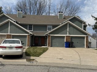 501 NE Brookwood Cir APT C, Blue Springs, MO 64014