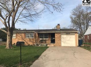 1509 Landon St, Hutchinson, KS 67501
