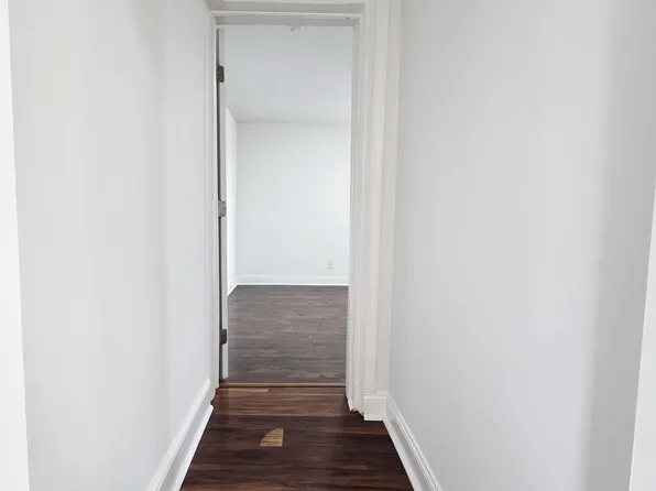 142 E Evergreen St, West Grove, PA