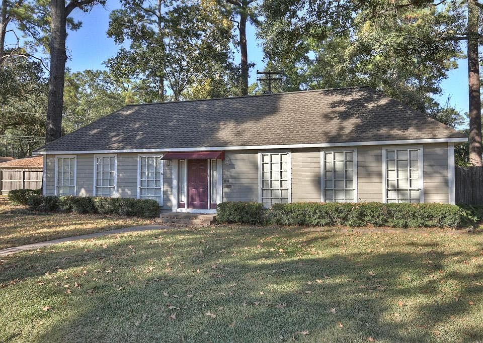 1st image of 1206 Pine Chase Dr
