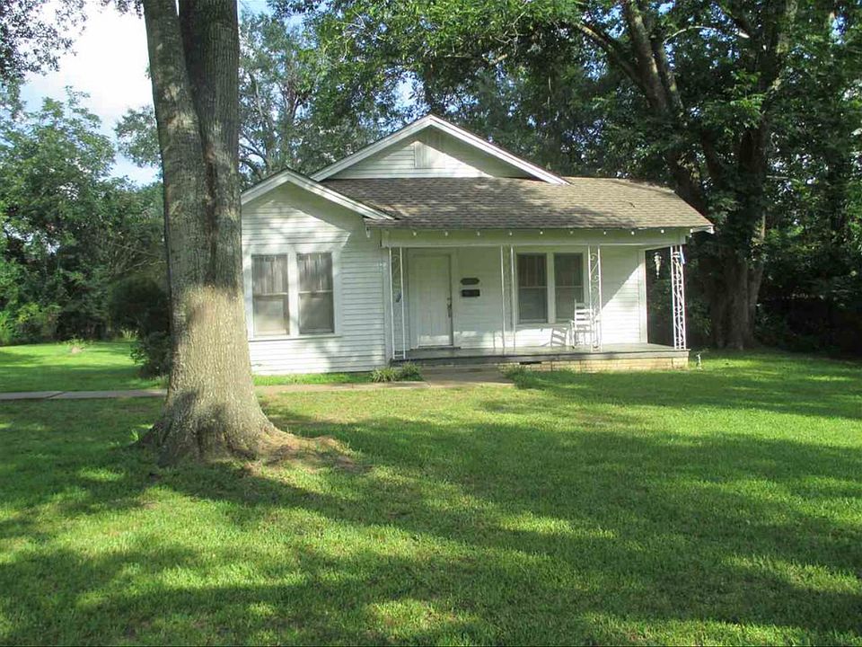 1st image of 2323 Jacksonville Dr