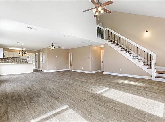 3rd image of 4413 Ehrhard Dr