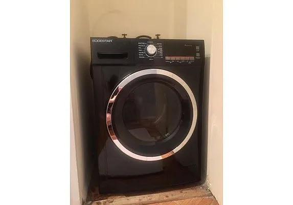 Rented by Battery Park Realty | media 27