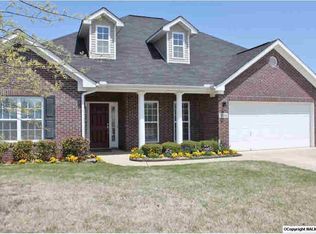5046 Patriot Park Dr SE, Owens Cross Roads, AL 35763