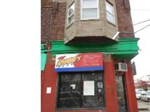 1822 S 58th St, Philadelphia, PA 19143