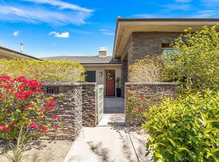 2718 Isabella Way, Palm Springs, CA 92262