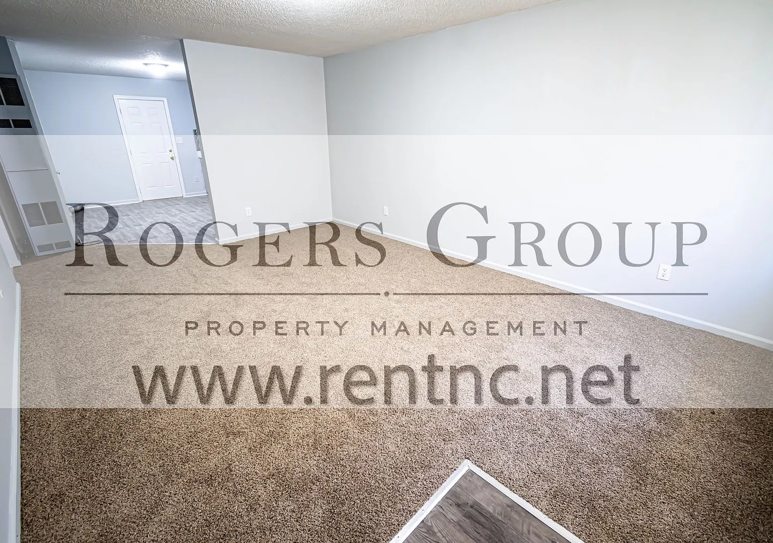 #160 - 510 Charles St Duplex — Photo 3