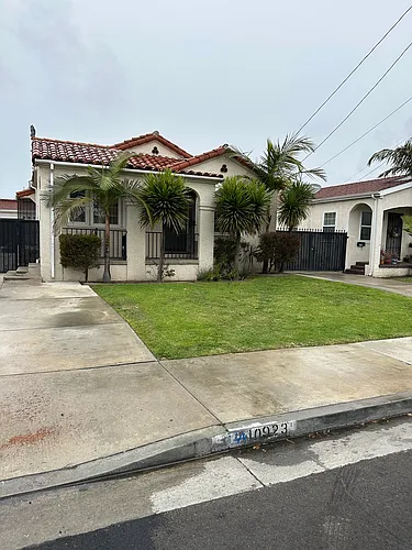 10923 S Firmona Ave Photo 1