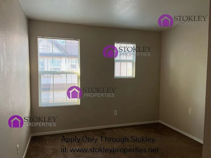 110 Kingfisher St — Photo 12