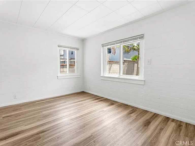 511 E Palm Ave — Photo 10