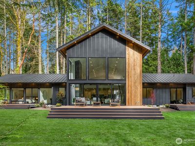 10933 Hyla Avenue NE, Bainbridge Island, WA, 98110