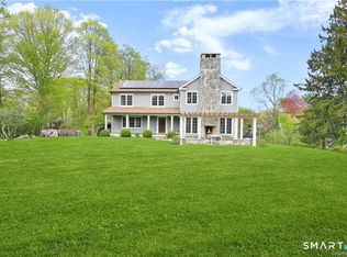 14 Winslow Ln, Westport, CT 06880