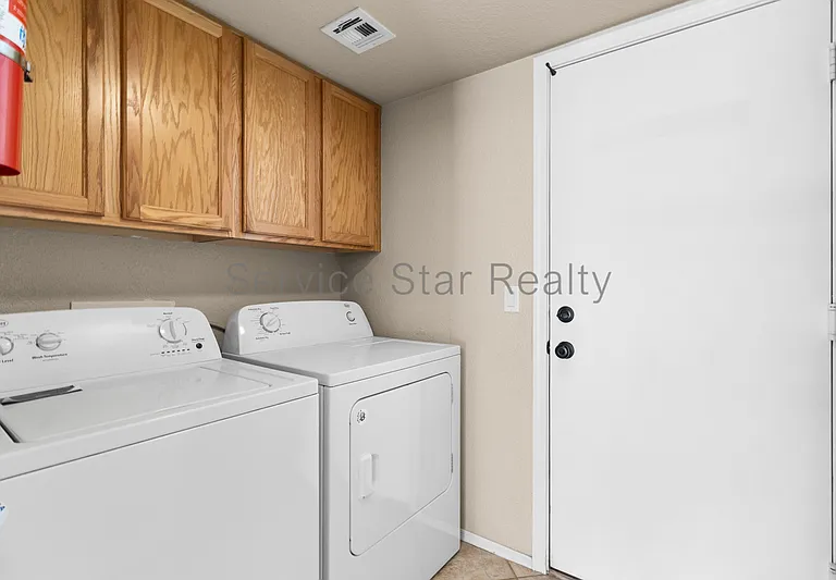 15957 W Cottonwood St — Photo 12