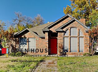6621 Sunny Hill Dr, Watauga, TX 76148