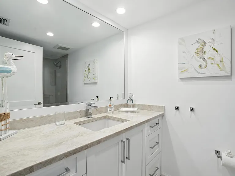 9517 Gulf Shore Dr #401 — Photo 12