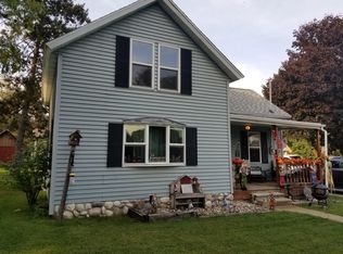 326 E Park St, Neshkoro, WI 54960