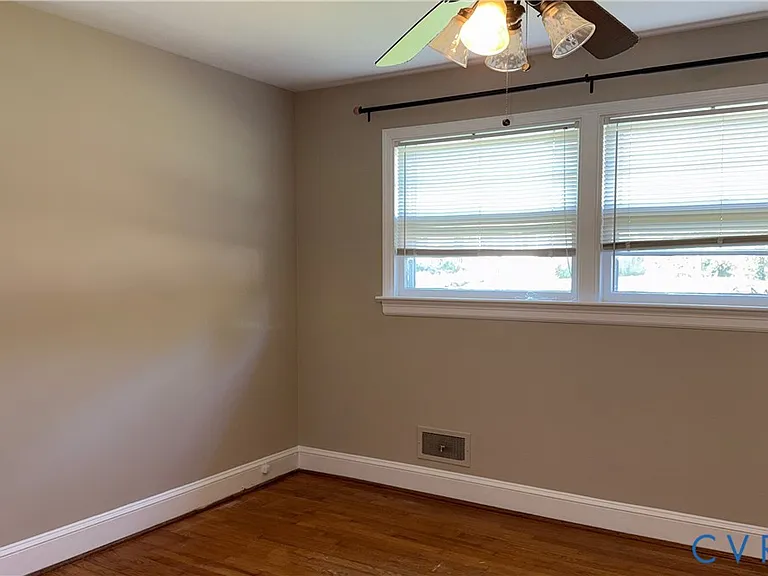 5630 Boynton Pl — Photo 10