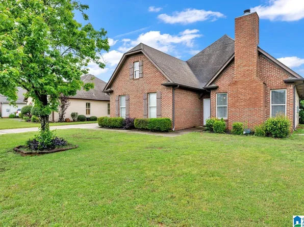 844 Barkley Dr, Alabaster, AL 35007