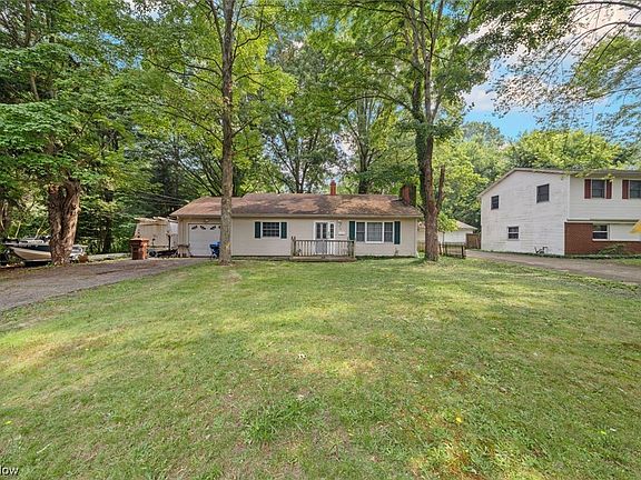 2nd image of 606 Marilyn Dr