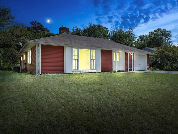 5th image of 2910 Southridge Dr