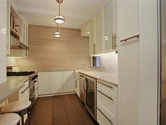 Sold by Corcoran | media 5