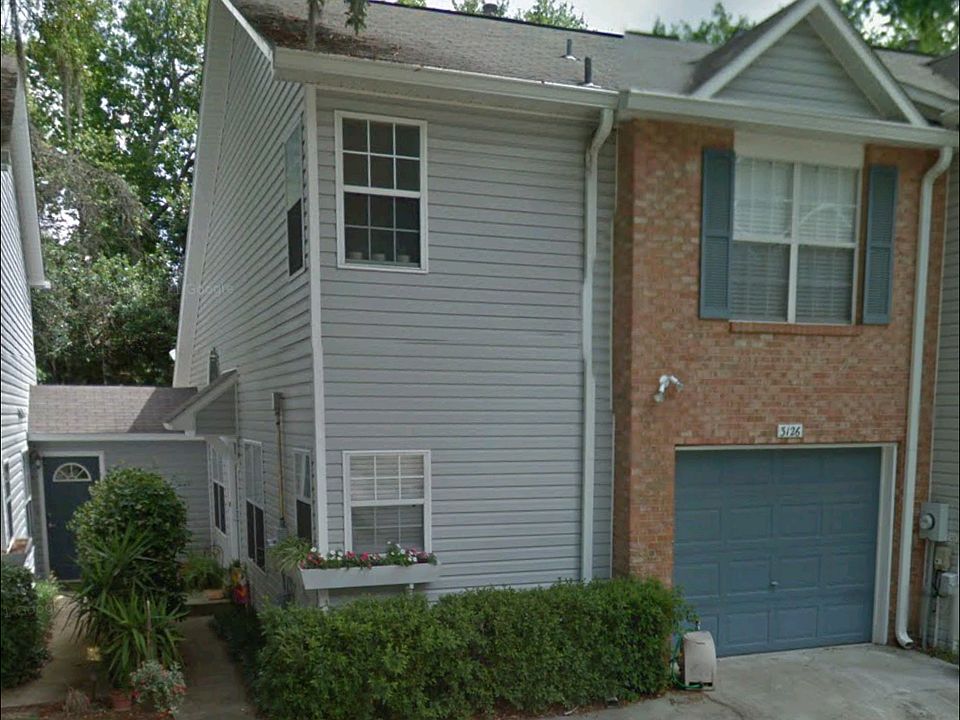 1st image of 3126 Camelliawood Cir W