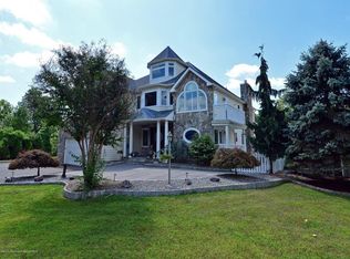 379 W Commodore Blvd, Jackson, NJ 08527