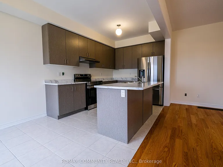 1109 Skyridge Blvd — Photo 5