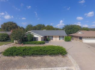 5004 Elms Ct, Granbury, TX 76049