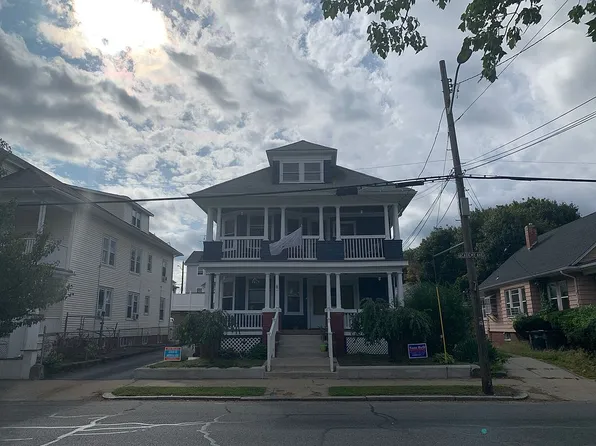 430 Academy Ave, Providence, RI 02908