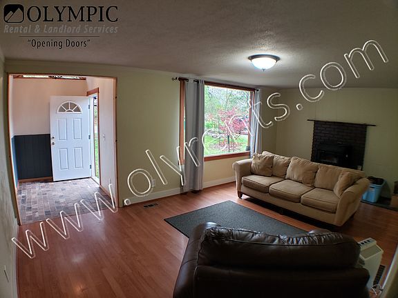 003 Living Room (1)_05052022