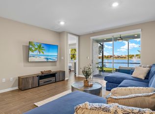 14644 Edgewater Cir, Naples, FL 34114