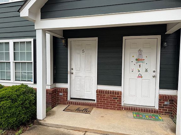 2nd image of 2510 Barnesdale Way #5