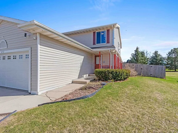 452 Janet Ln, Wrightstown, WI 54180