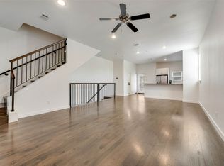 3200 Ross Ave APT 28, Dallas, TX 75204