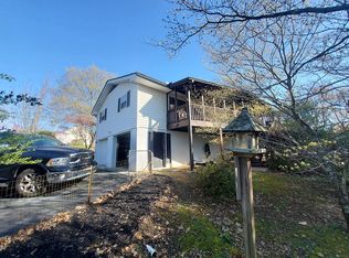 1300 Andes Rd, Knoxville, TN 37931