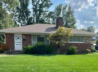 21812 Edgewood St, Saint Clair Shores, MI 48080