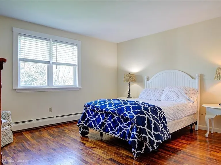 70 Carroll Ave #1113 — Photo 14