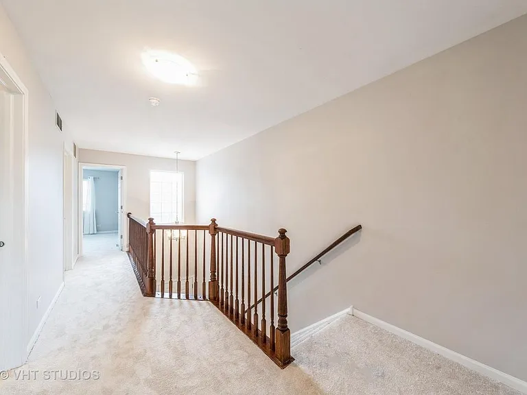 815 Asbury Dr — Photo 8