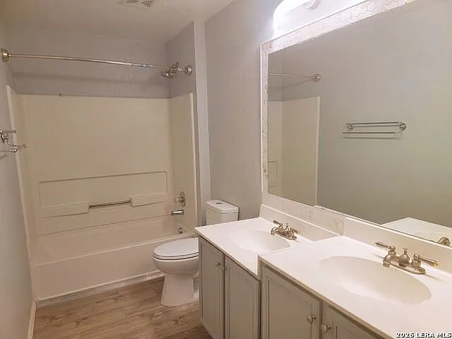 7714 Cortland Oak — Photo 25