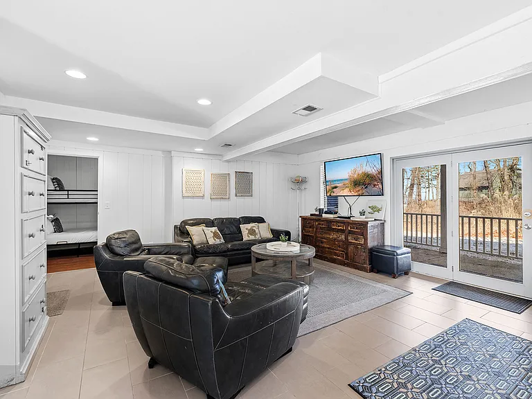 50118 Lake Ave — Photo 13