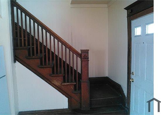 4th image of 130 Miriam Ave
