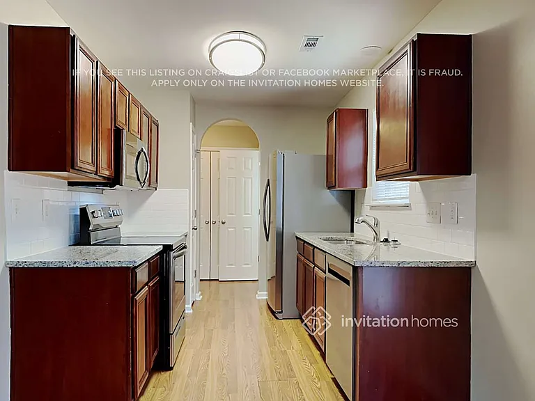 1132 Vistalite Ln — Photo 5