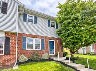 254 Riverview Dr, Ephrata, PA 17522