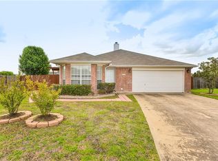 2144 Waterfield Ct, Grand Prairie, TX 75052