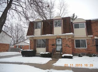 2026 Lioncrest Dr, Richton Park, IL