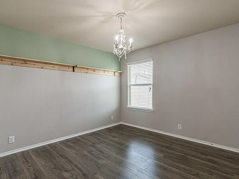 9827 Selestat Point — Photo 20